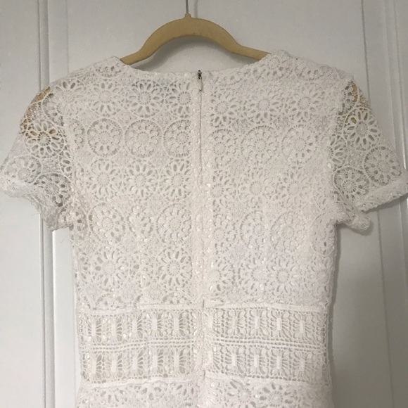 Beautiful lace dress, size XS - Picture 5 of 5
